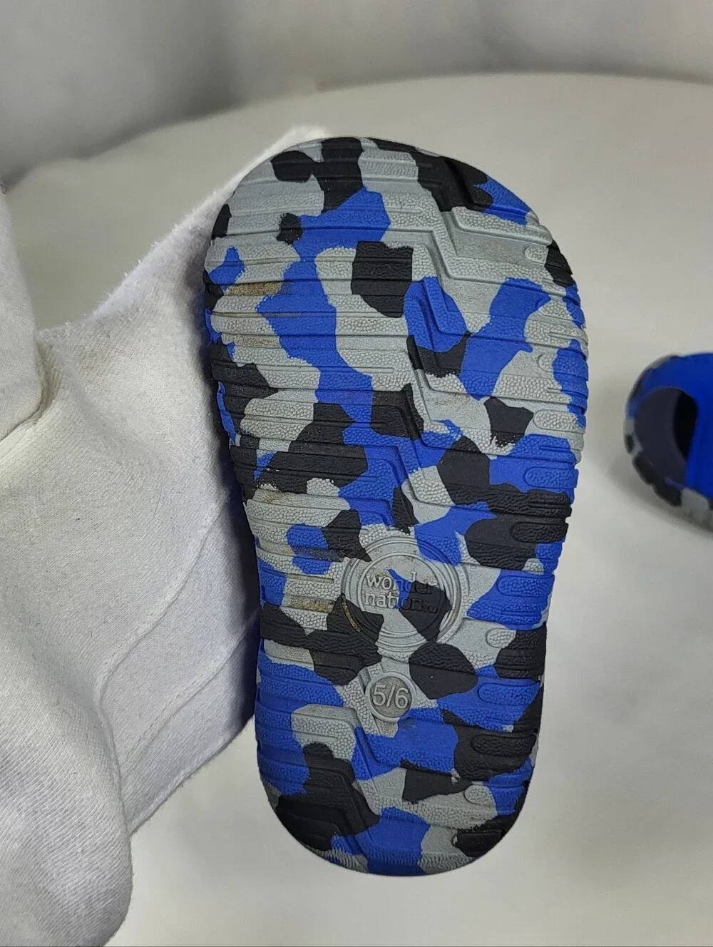 Wonder Nation Blue Camouflage-Trim Toddler Bump Toe Sandals Sz 5/6